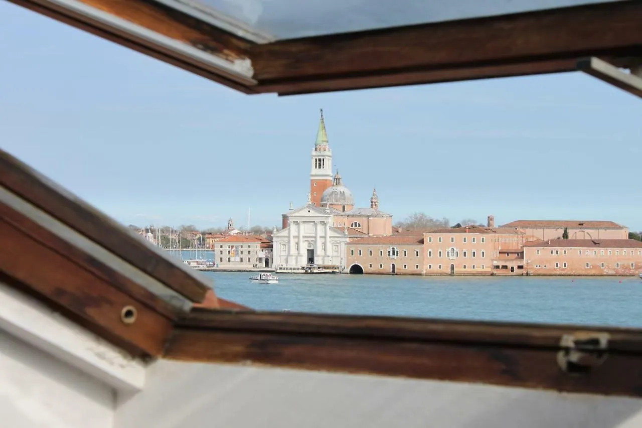 Mimi'S Loft Apartment Venice 0*,