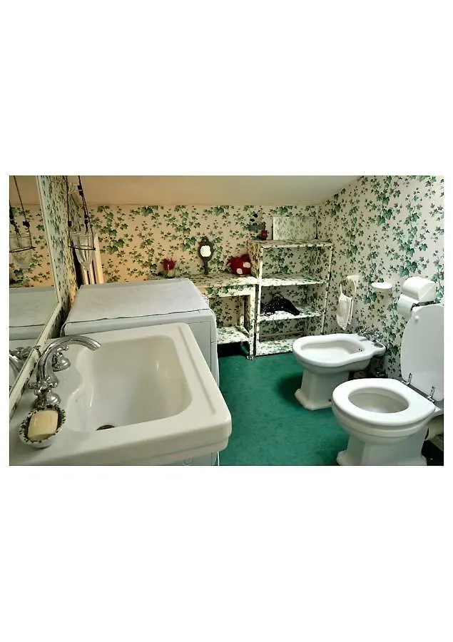 Mimi'S Loft Apartment Venice